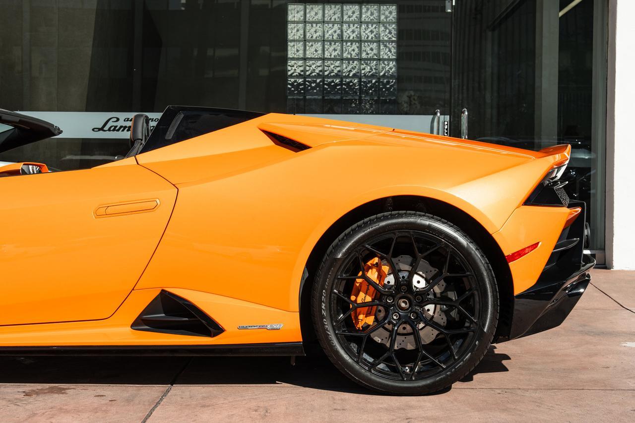 2020 Lamborghini Huracan EVO Base Base Lawrence KS