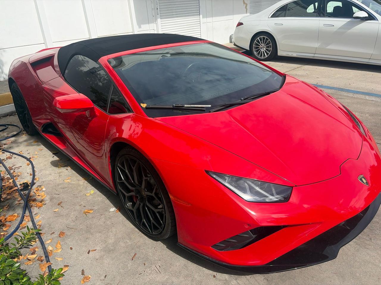 2020 Lamborghini Huracan EVO Base