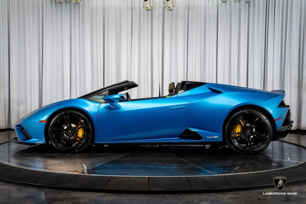 2020 Lamborghini Huracan EVO RWD Spyder North Miami Beach FL