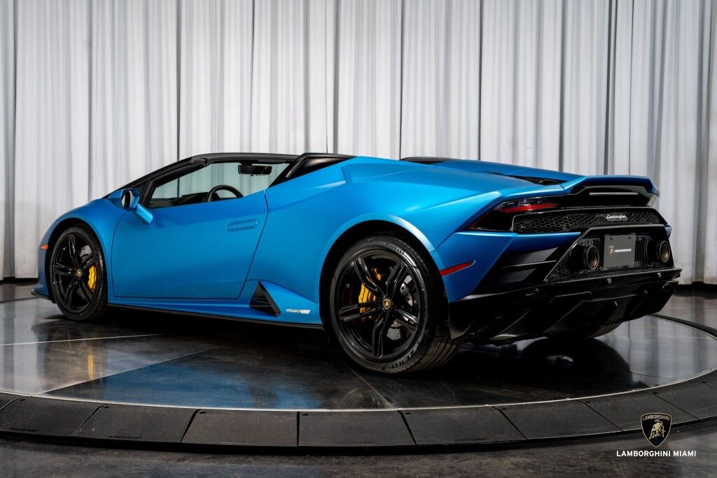 2020 Lamborghini Huracan EVO RWD Spyder North Miami Beach FL