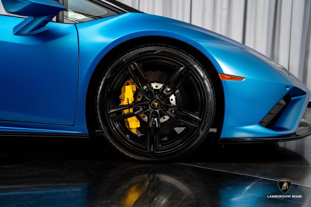 2020 Lamborghini Huracan EVO RWD Spyder North Miami Beach FL