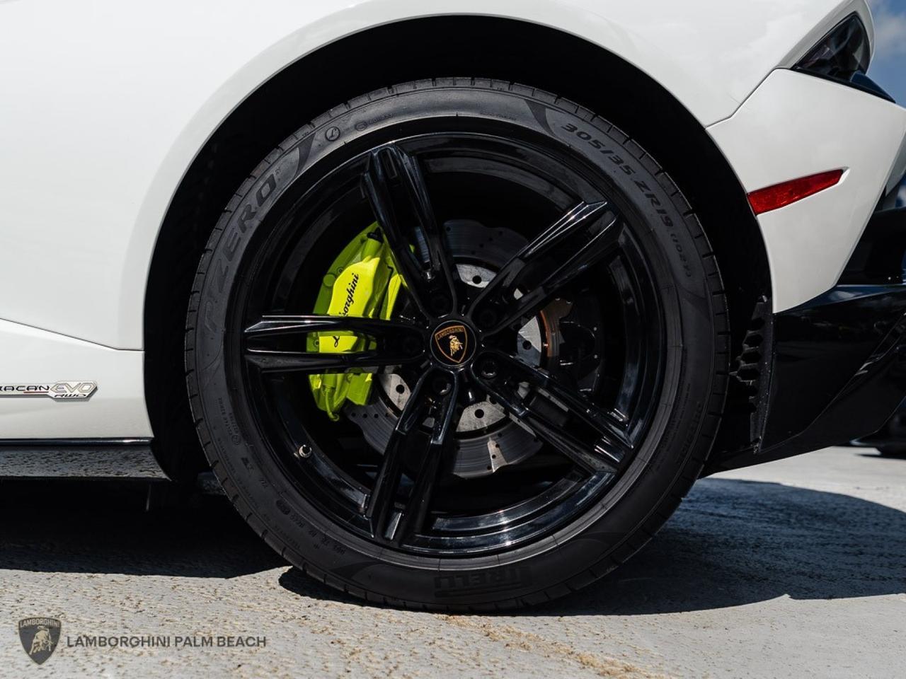 2020 Lamborghini Huracan EVO RWD Spyder West Palm Beach FL