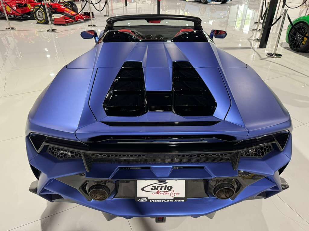 2020 Lamborghini Huracan EVO Spyder ALL-WHEEL DRIVE! DarwinPRO body kit, Sensonum audio system, carbon galore AND MUCH MORE!! Fort Lauderdale FL