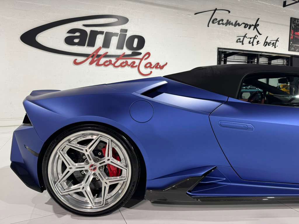 2020 Lamborghini Huracan EVO Spyder ALL-WHEEL DRIVE! DarwinPRO body kit, Sensonum audio system, carbon galore AND MUCH MORE!! Fort Lauderdale FL