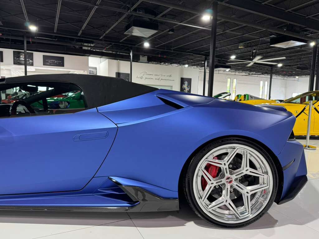2020 Lamborghini Huracan EVO Spyder ALL-WHEEL DRIVE! DarwinPRO body kit, Sensonum audio system, carbon galore AND MUCH MORE!! Fort Lauderdale FL