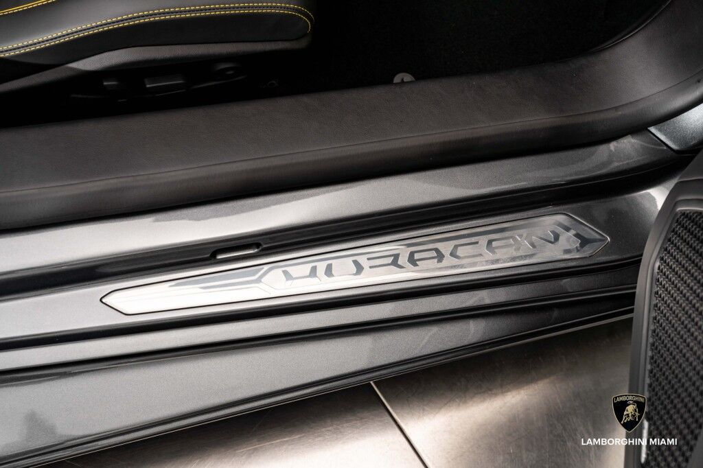 2020 Lamborghini Huracan EVO Spyder North Miami Beach FL