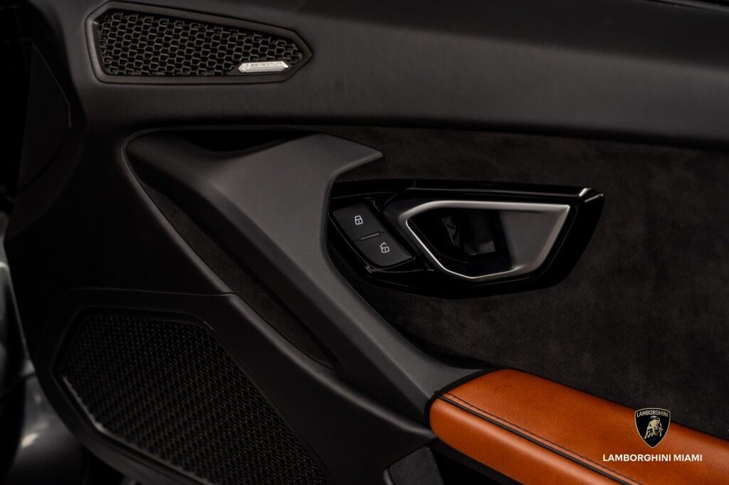 2020 Lamborghini Huracan EVO Spyder North Miami Beach FL