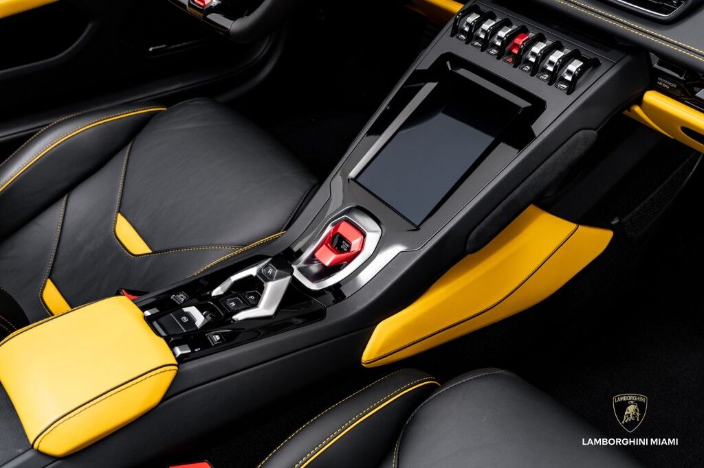 2020 Lamborghini Huracan EVO Spyder North Miami Beach FL