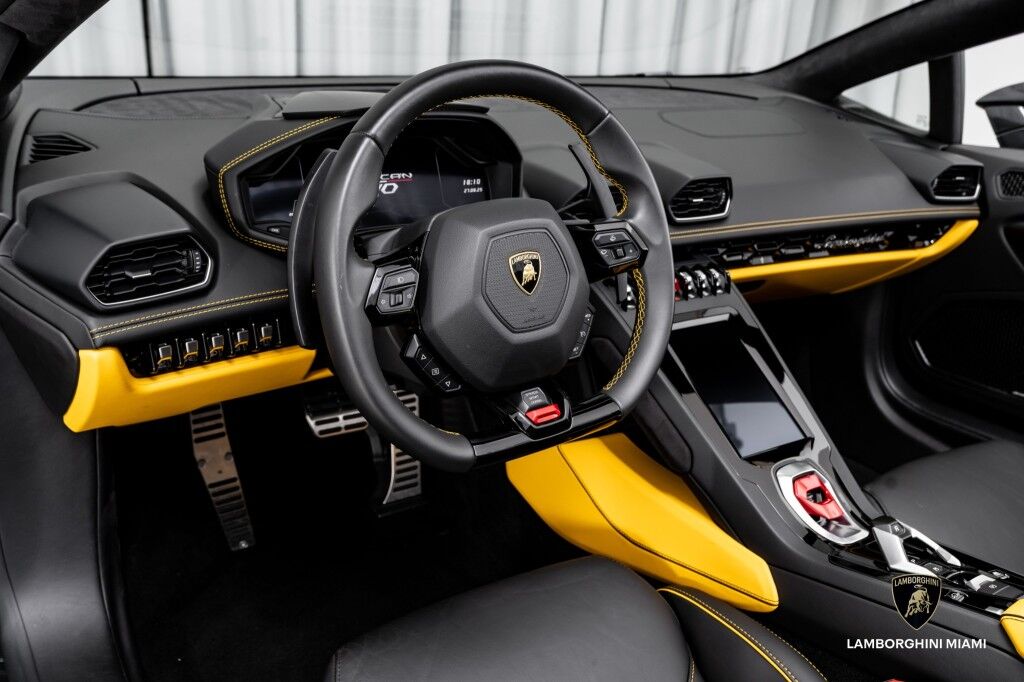 2020 Lamborghini Huracan EVO Spyder North Miami Beach FL