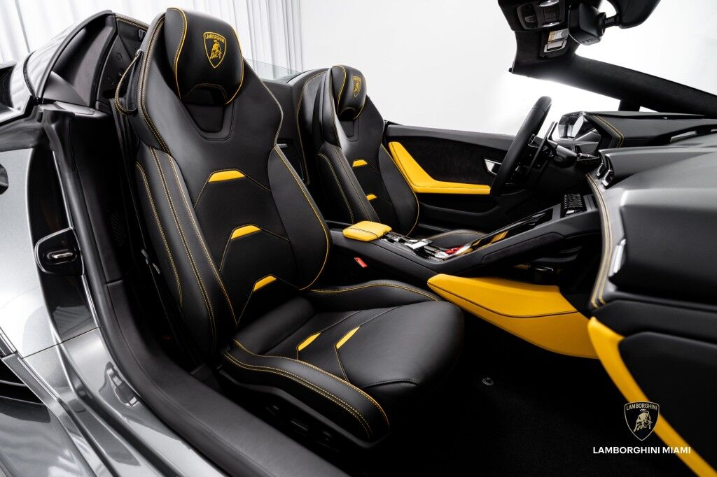 2020 Lamborghini Huracan EVO Spyder North Miami Beach FL