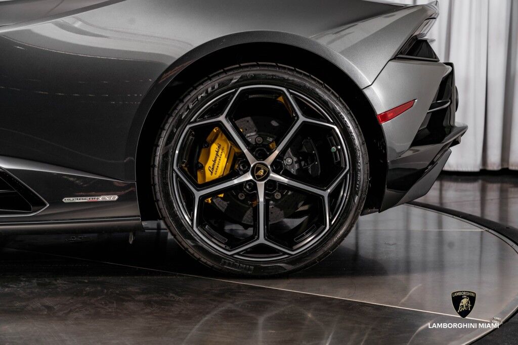2020 Lamborghini Huracan EVO Spyder North Miami Beach FL
