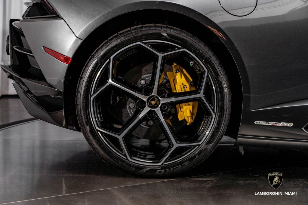 2020 Lamborghini Huracan EVO Spyder North Miami Beach FL