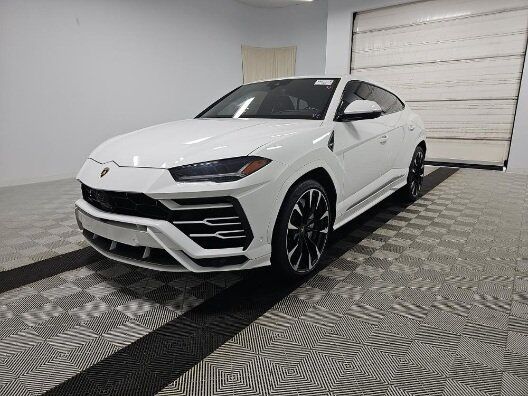 2020 Lamborghini Urus