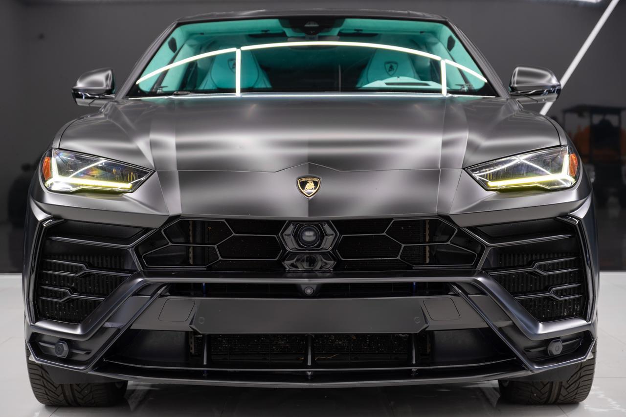 2020 Lamborghini Urus