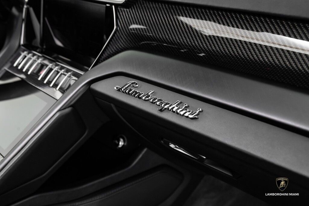 2020 Lamborghini Urus North Miami Beach FL