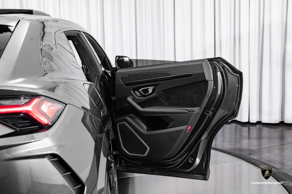 2020 Lamborghini Urus North Miami Beach FL