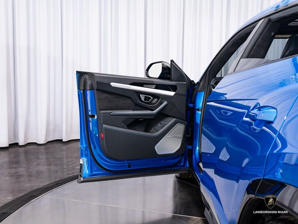 2020 Lamborghini Urus North Miami Beach FL