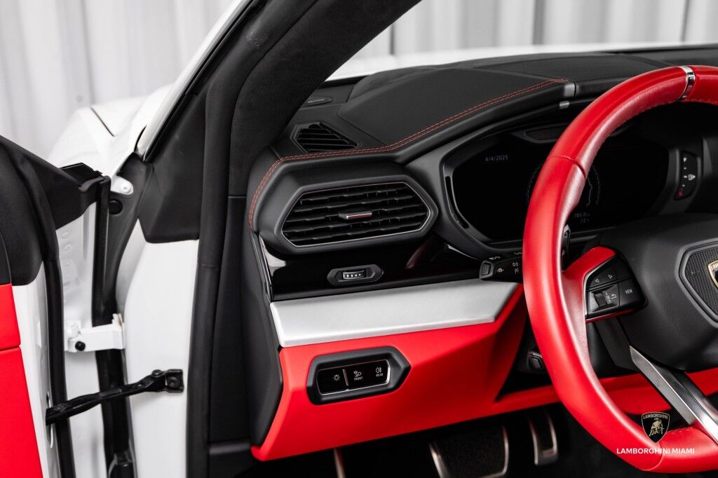 2020 Lamborghini Urus North Miami Beach FL
