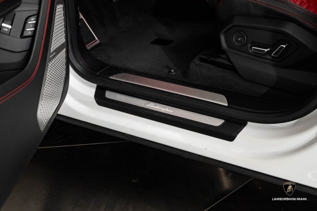 2020 Lamborghini Urus North Miami Beach FL