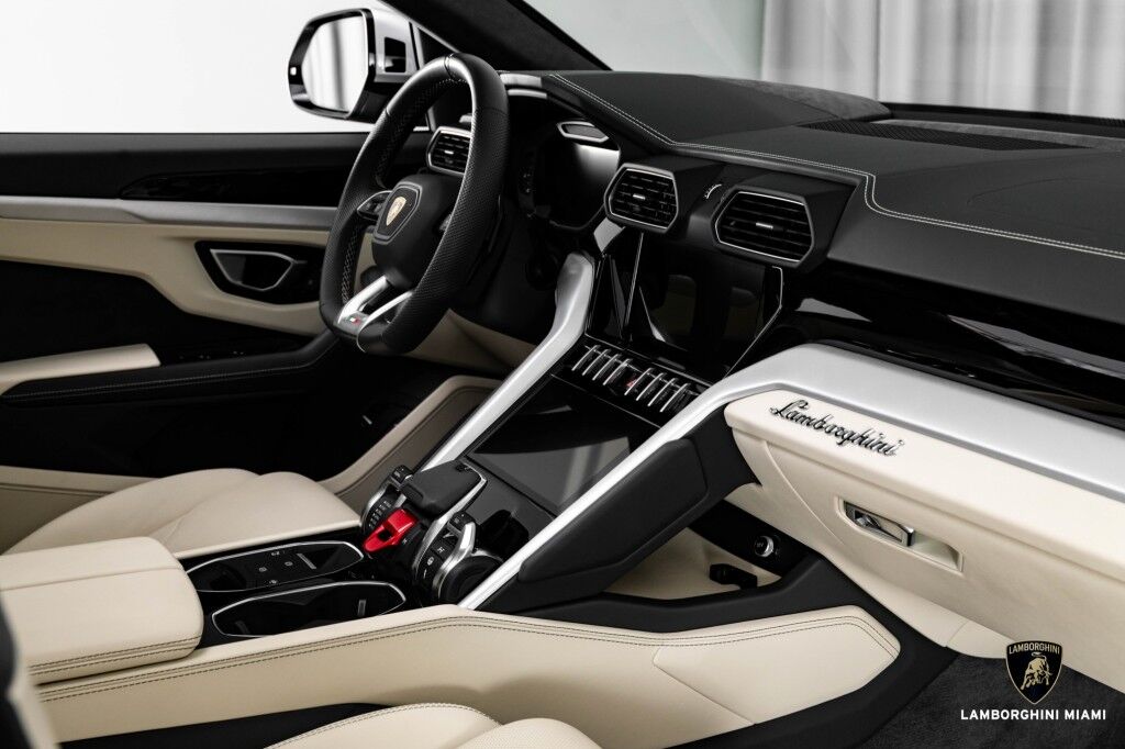 2020 Lamborghini Urus North Miami Beach FL