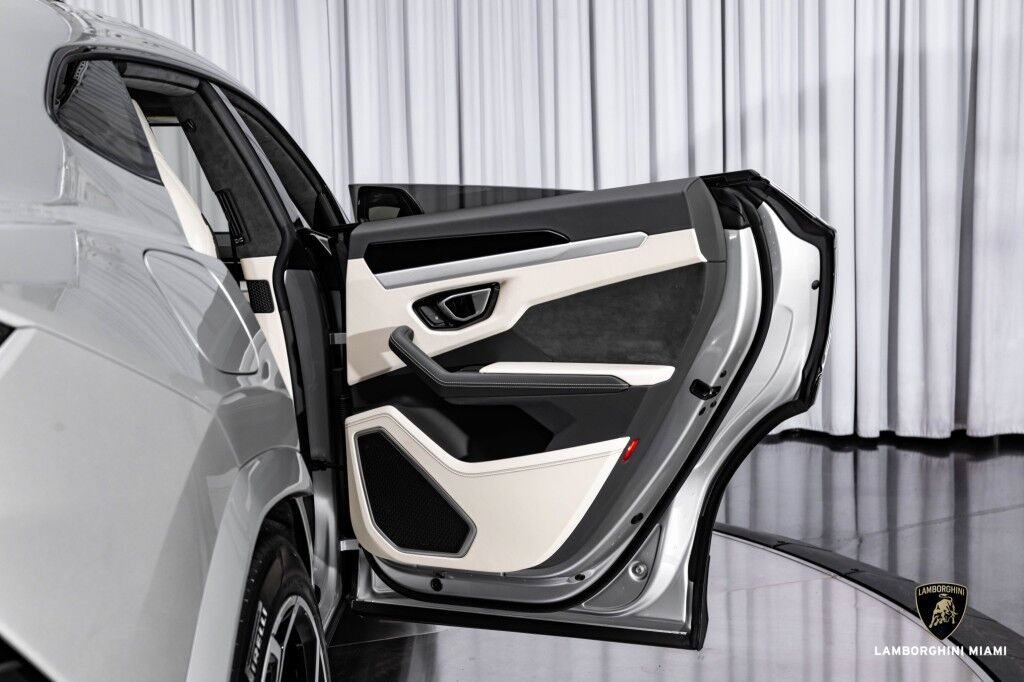 2020 Lamborghini Urus North Miami Beach FL