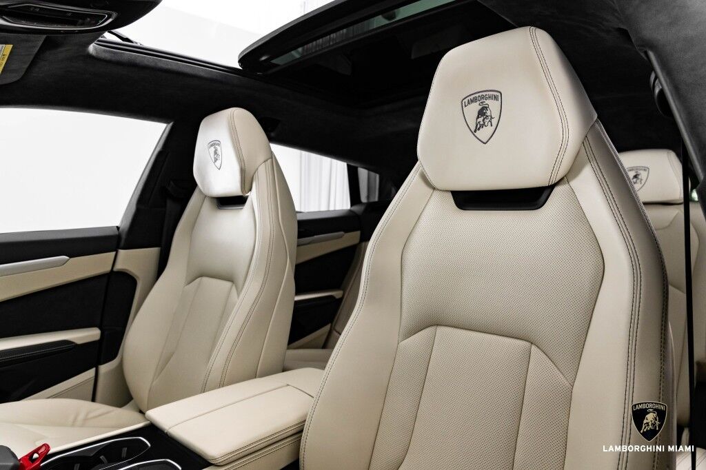 2020 Lamborghini Urus North Miami Beach FL