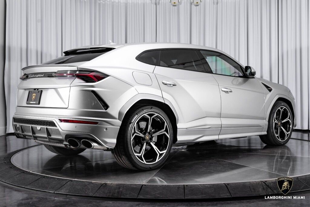 2020 Lamborghini Urus North Miami Beach FL