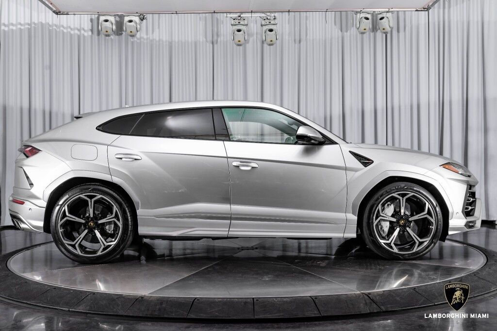2020 Lamborghini Urus North Miami Beach FL