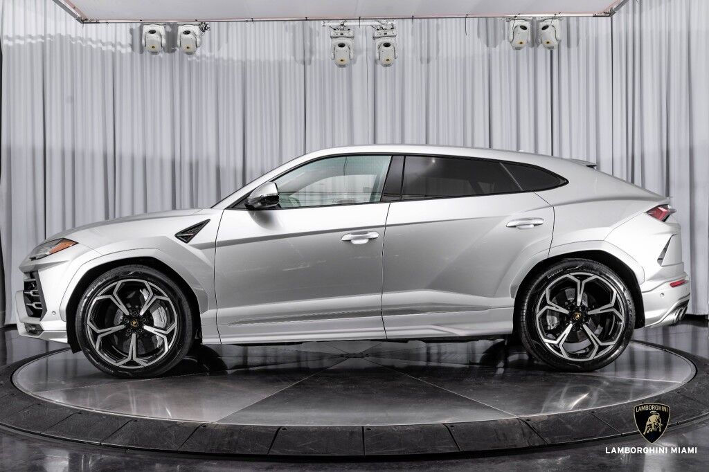 2020 Lamborghini Urus North Miami Beach FL