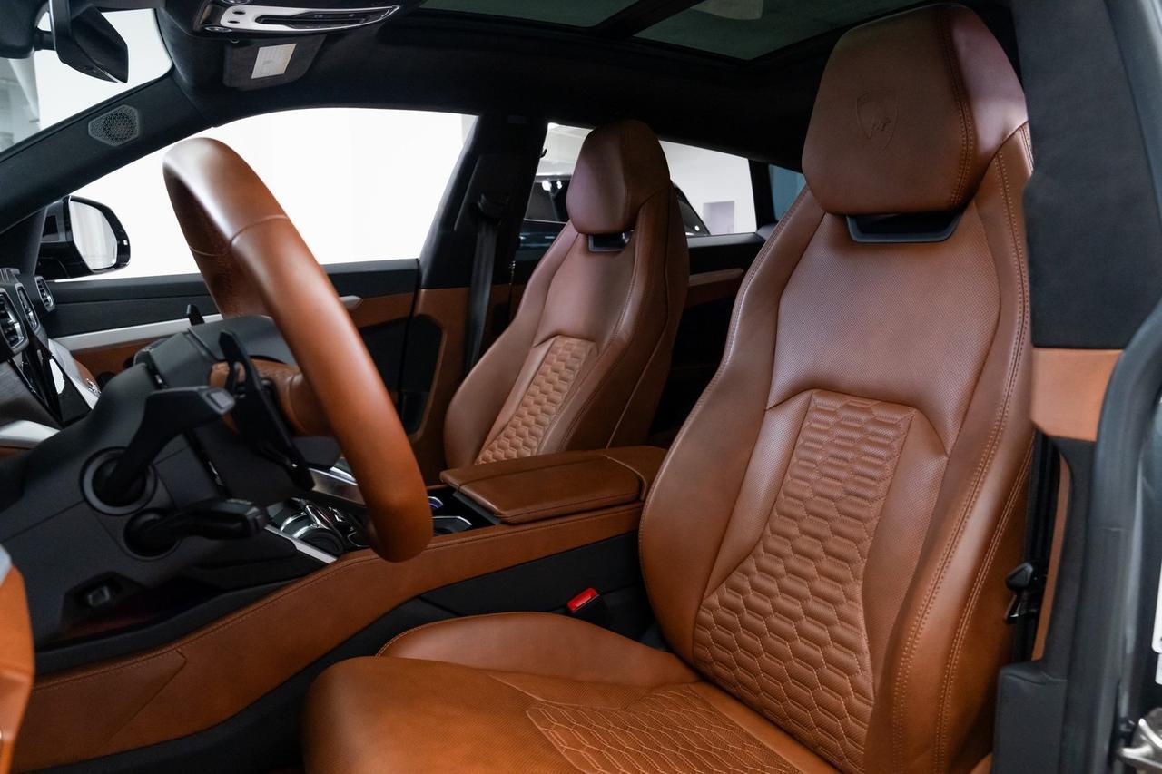 2020 Lamborghini Urus Base Vented Seats Bang &amp; Olufsen Audio Panoramic Moonro Portland OR