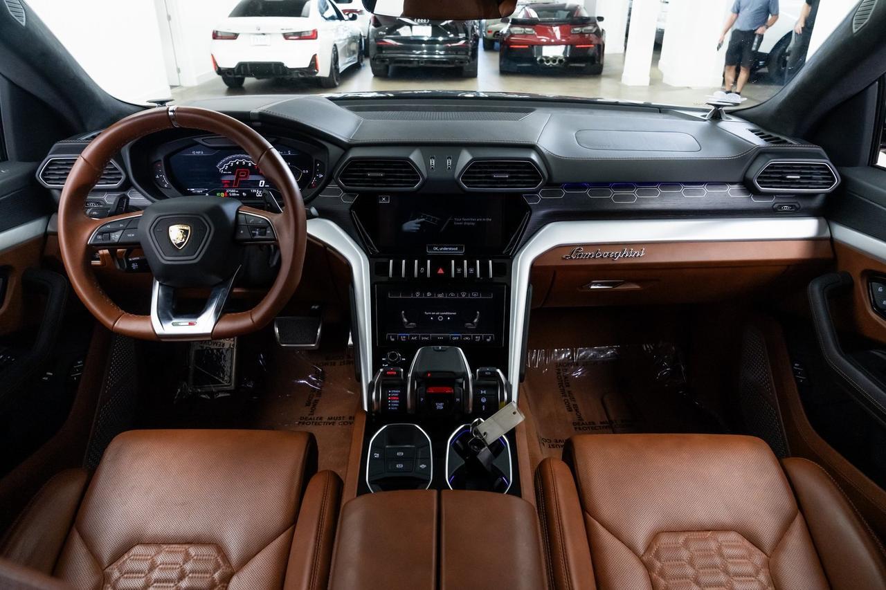 2020 Lamborghini Urus Base Vented Seats Bang &amp; Olufsen Audio Panoramic Moonro Portland OR