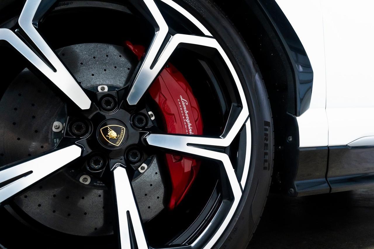 2020 Lamborghini Urus Vented Seats Ceramic Brakes Bang &amp; Olufsen Audio Portland OR