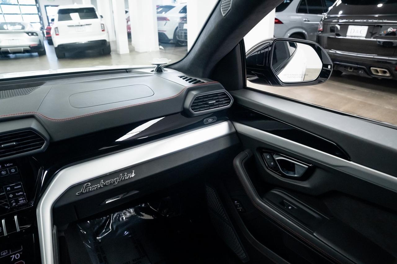2020 Lamborghini Urus Vented Seats Ceramic Brakes Bang &amp; Olufsen Audio Portland OR