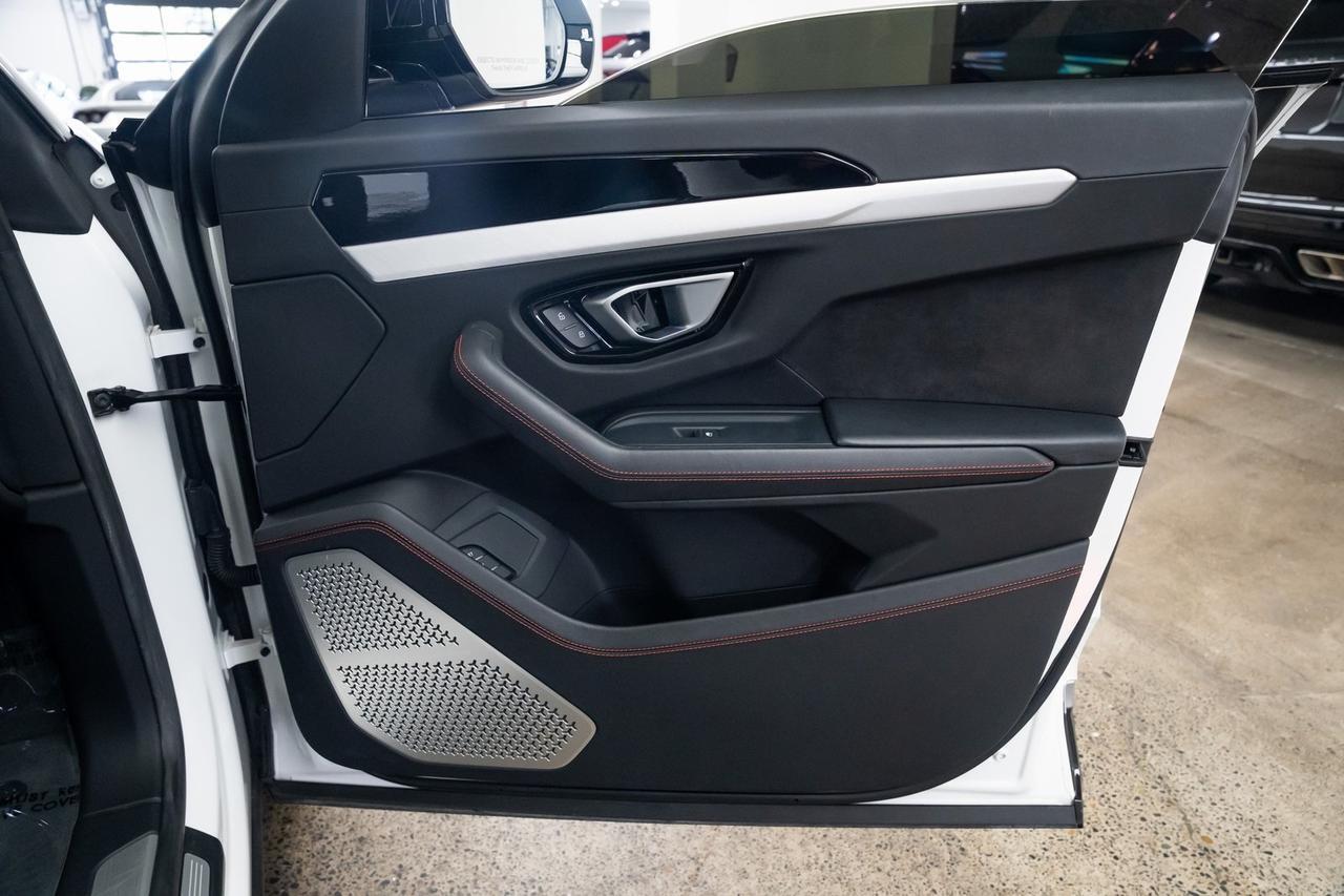 2020 Lamborghini Urus Vented Seats Ceramic Brakes Bang &amp; Olufsen Audio Portland OR