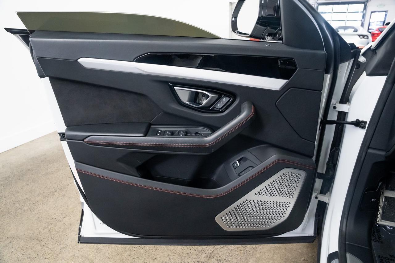 2020 Lamborghini Urus Vented Seats Ceramic Brakes Bang &amp; Olufsen Audio Portland OR
