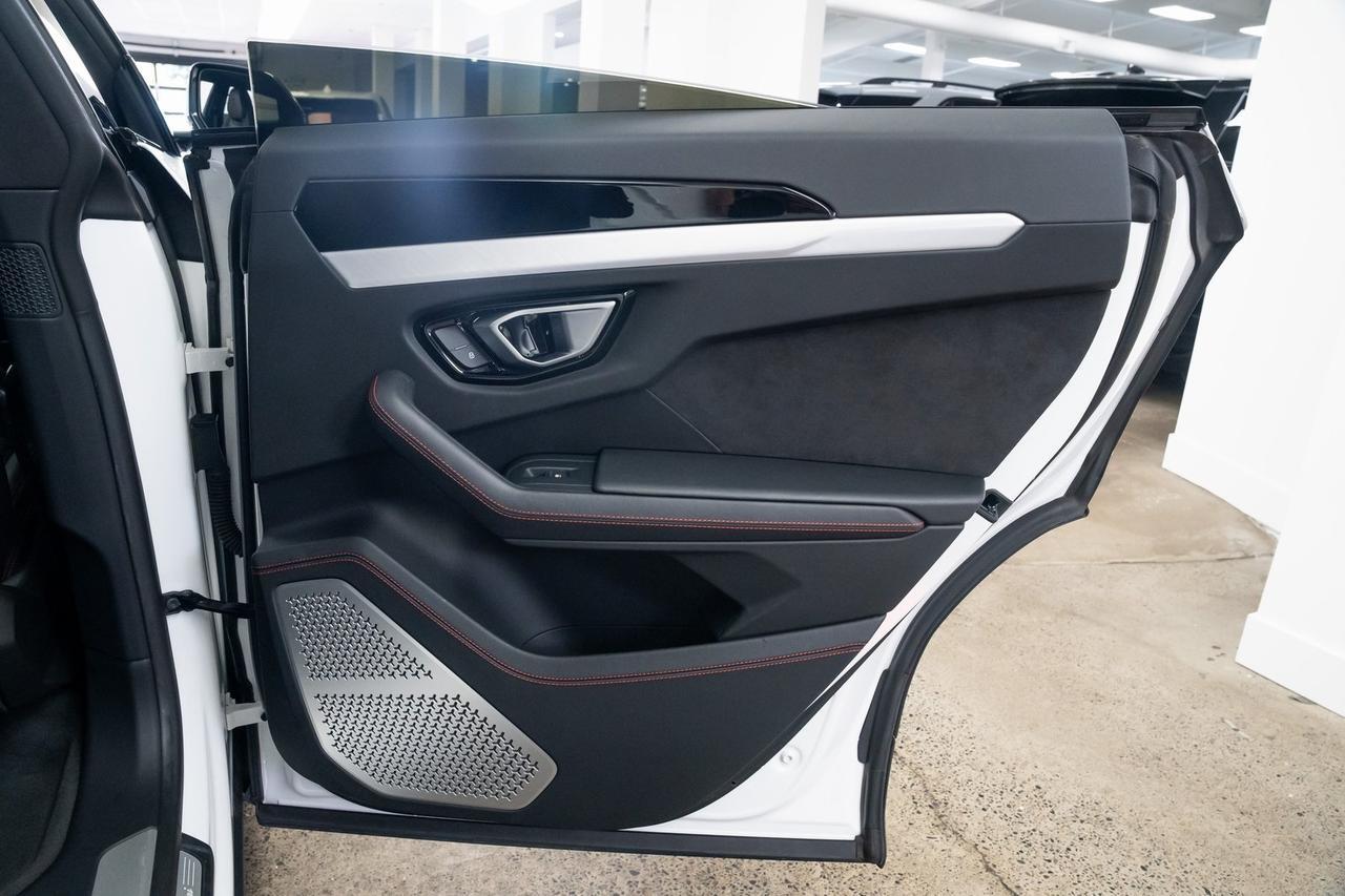 2020 Lamborghini Urus Vented Seats Ceramic Brakes Bang &amp; Olufsen Audio Portland OR