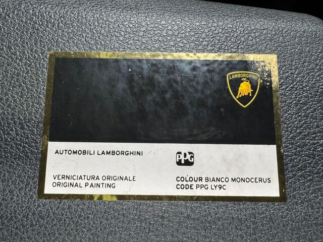 2020 Lamborghini Urus panoramic roof, Ad Personam interior, Bang & Olufsen audio AND MUCH MORE!! Fort Lauderdale FL