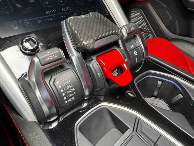 2020 Lamborghini Urus panoramic roof, Ad Personam interior, Bang & Olufsen audio AND MUCH MORE!! Fort Lauderdale FL
