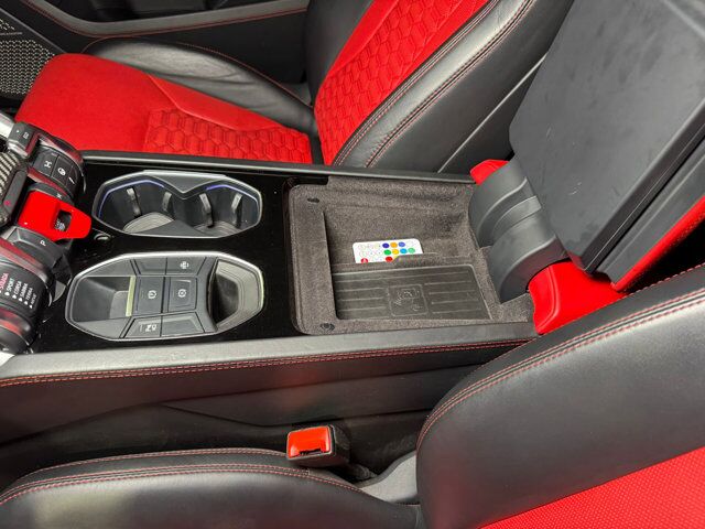 2020 Lamborghini Urus panoramic roof, Ad Personam interior, Bang & Olufsen audio AND MUCH MORE!! Fort Lauderdale FL