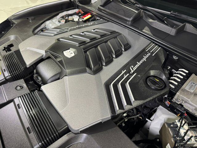 2020 Lamborghini Urus panoramic roof, Ad Personam interior, Bang & Olufsen audio AND MUCH MORE!! Fort Lauderdale FL