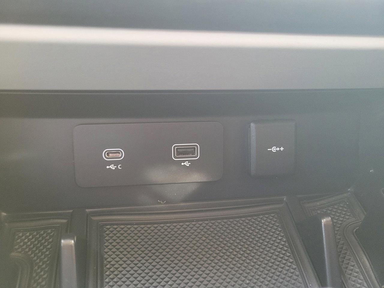 2020 Land Rover DEFENDER S Roseville CA