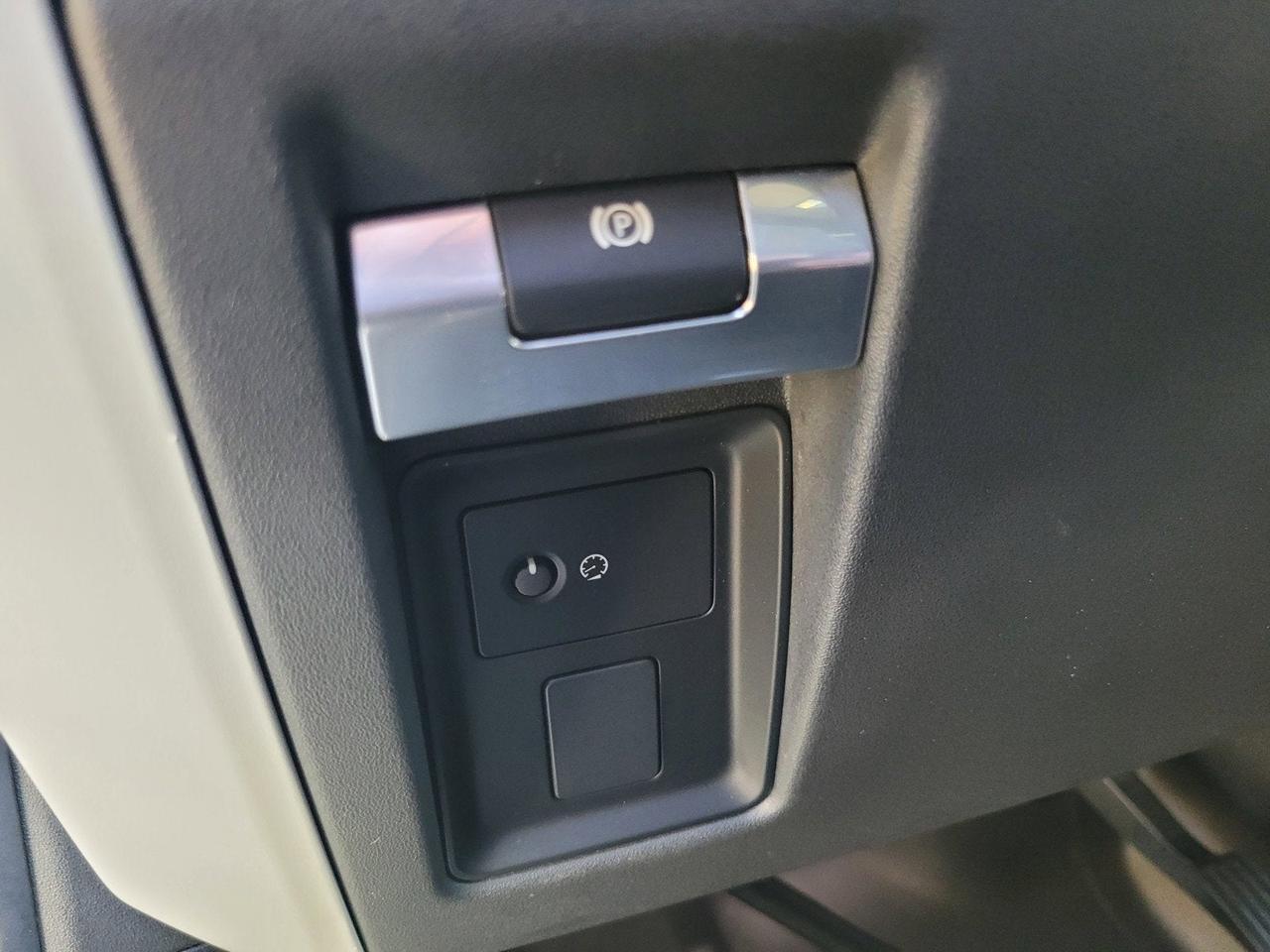 2020 Land Rover DEFENDER S Roseville CA