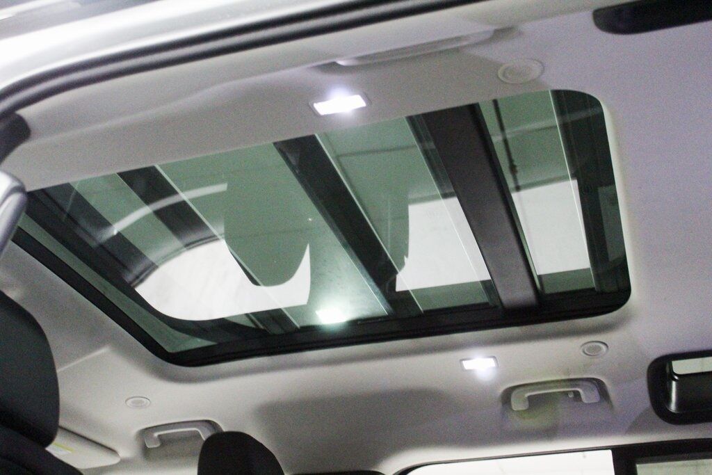 2020 Land Rover Defender 110 First Edition Tigard OR