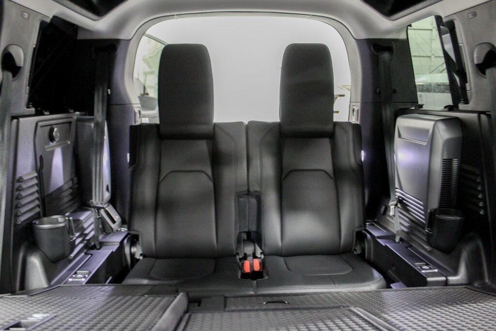 2020 Land Rover Defender 110 First Edition Tigard OR