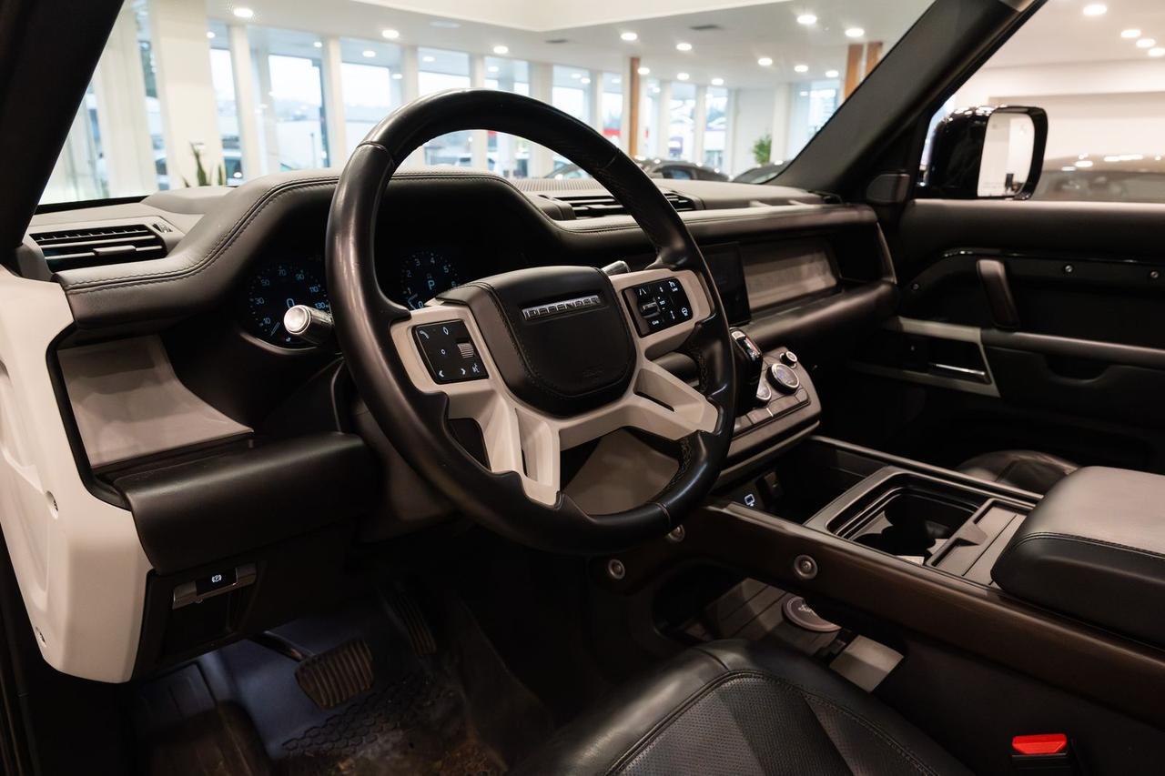 2020 Land Rover Defender 110 HSE Gladstone OR