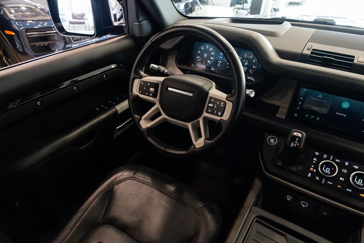 2020 Land Rover Defender 110 HSE Gladstone OR
