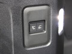 2020 Land Rover Defender 110 S 4WD Fond du Lac WI