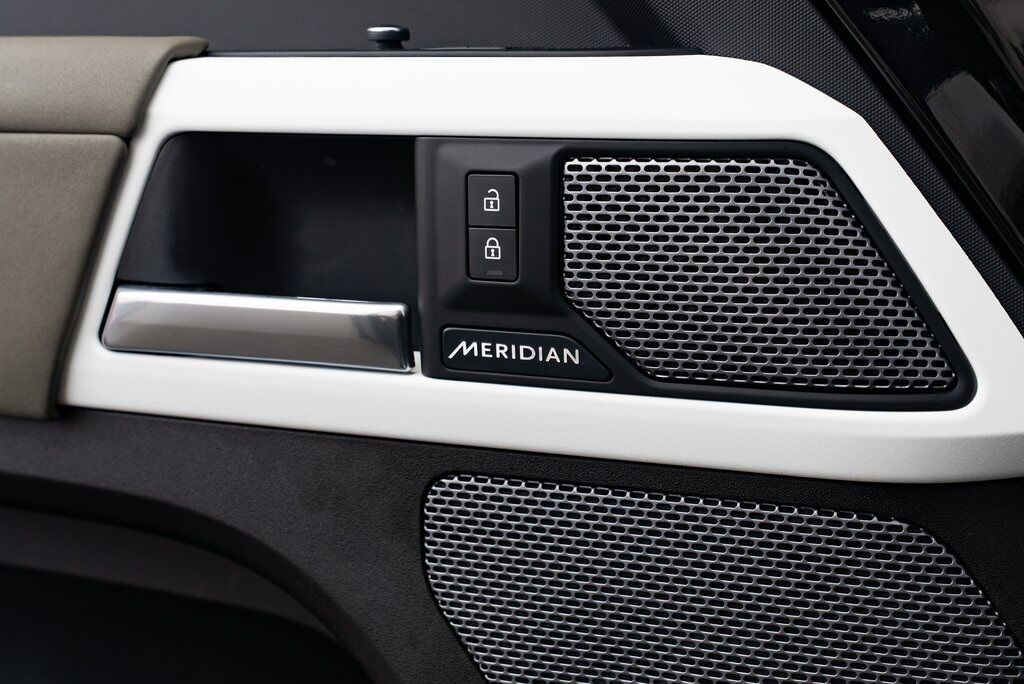 2020 Land Rover Defender 110 SE Milwaukie OR