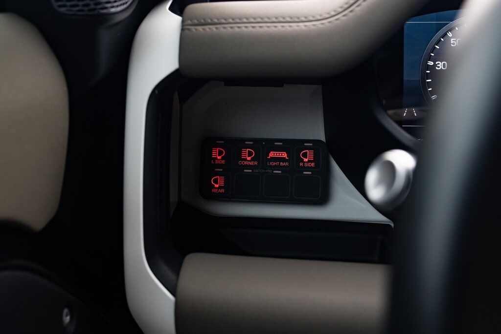 2020 Land Rover Defender 110 SE Milwaukie OR