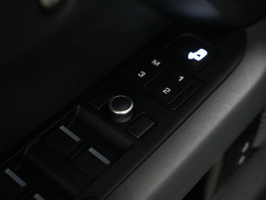 2020 Land Rover Defender 110 X Tigard OR
